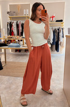Load image into Gallery viewer, TERRACOTTA LIGHTWEIGHT BARREL LEG TROUSER
