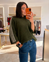 Load image into Gallery viewer, RETRO STRIPE SLEEVE KNIT - khaki

