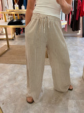 Load image into Gallery viewer, BEIGE STRIPE POCKET TROUSERS
