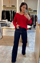 Load image into Gallery viewer, FINE KNIT SLOUCH JUMPER
