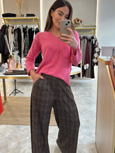 Load image into Gallery viewer, FINE KNIT SLOUCH JUMPER
