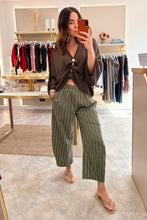 Load image into Gallery viewer, RELAXED STRIPE BARREL LEG TROUSERS - khaki
