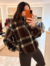 Load image into Gallery viewer, BROWN CHECKED FLEECE
