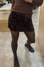 Load image into Gallery viewer, BROWN SEQUIN SKORT
