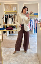 Load image into Gallery viewer, CREAM HIGH NECK PINSTRIPE BLAZER
