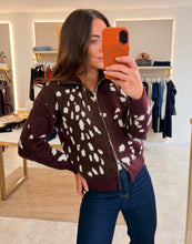 Load image into Gallery viewer, BURGUNDY DEER PRINT ZIP UP JUMPER
