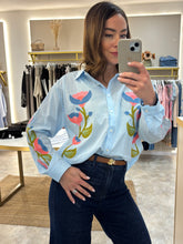 Load image into Gallery viewer, TULIP EMBROIDERED BLOUSE sky blue

