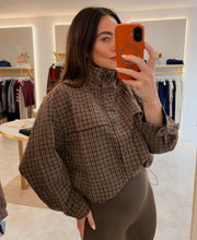 Load image into Gallery viewer, CHECKED FUNNEL NECK JACKET - brown
