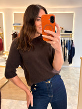 Load image into Gallery viewer, BROWN SHORT SLEEVE KNIT
