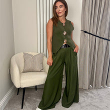 Load image into Gallery viewer, BELTED WIDE LEG TROUSERS- khaki
