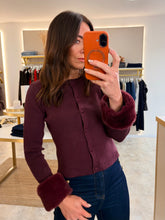 Load image into Gallery viewer, DETACHABLE FUR CUFF RIBBED KNIT CARDI - burgundy
