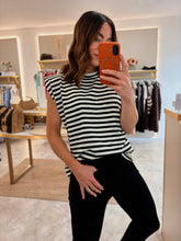 Load image into Gallery viewer, SHOULDER PAD STRIPED TEE -black white
