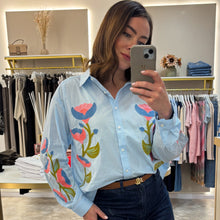 Load image into Gallery viewer, TULIP EMBROIDERED BLOUSE sky blue
