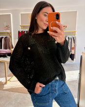Load image into Gallery viewer, RIBBED KNIT JUMPER WITH BUTTON POCKETS - black

