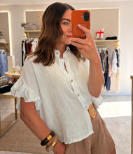 Load image into Gallery viewer, WHITE LINEN BLEND FRILL BLOUSE
