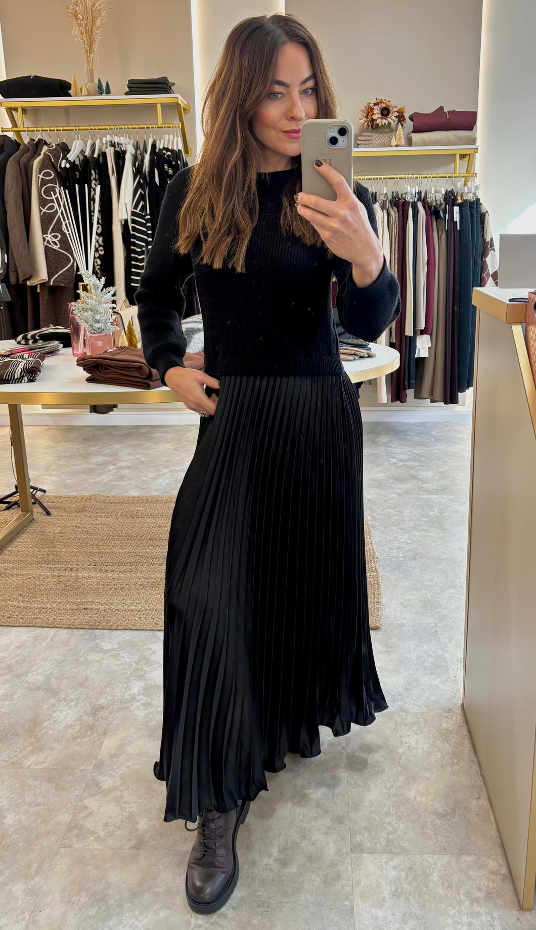 PLEATED SKIRT JUMPER DRESS