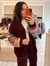 Load image into Gallery viewer, RAINBOW STRIPE OPEN KNIT CARDI - burgundy
