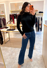 Load image into Gallery viewer, CHEVRON FRILL DETAIL KNIT - black
