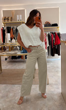 Load image into Gallery viewer, BUBBLE HEM LINEN TOP - white

