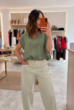 Load image into Gallery viewer, BUBBLE HEM LINEN TOP - khaki
