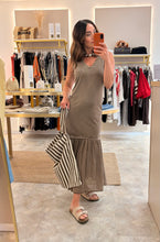 Load image into Gallery viewer, MOCHA TIERED MAXI DRESS
