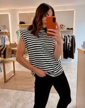 Load image into Gallery viewer, SHOULDER PAD STRIPED TEE -black white
