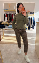 Load image into Gallery viewer, MILITARY BUTTON KNIT JUMPER - khaki
