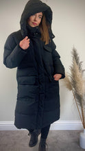 Load image into Gallery viewer, BLACK LONG HOODED PUFFER COAT
