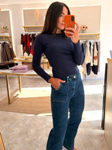 Load image into Gallery viewer, FLEECE LINED LONG SLEEVE BASIC TOP - navy
