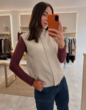 Load image into Gallery viewer, SLEEVELESS ZIP UP MOCK NECK KNIT- oatmeal
