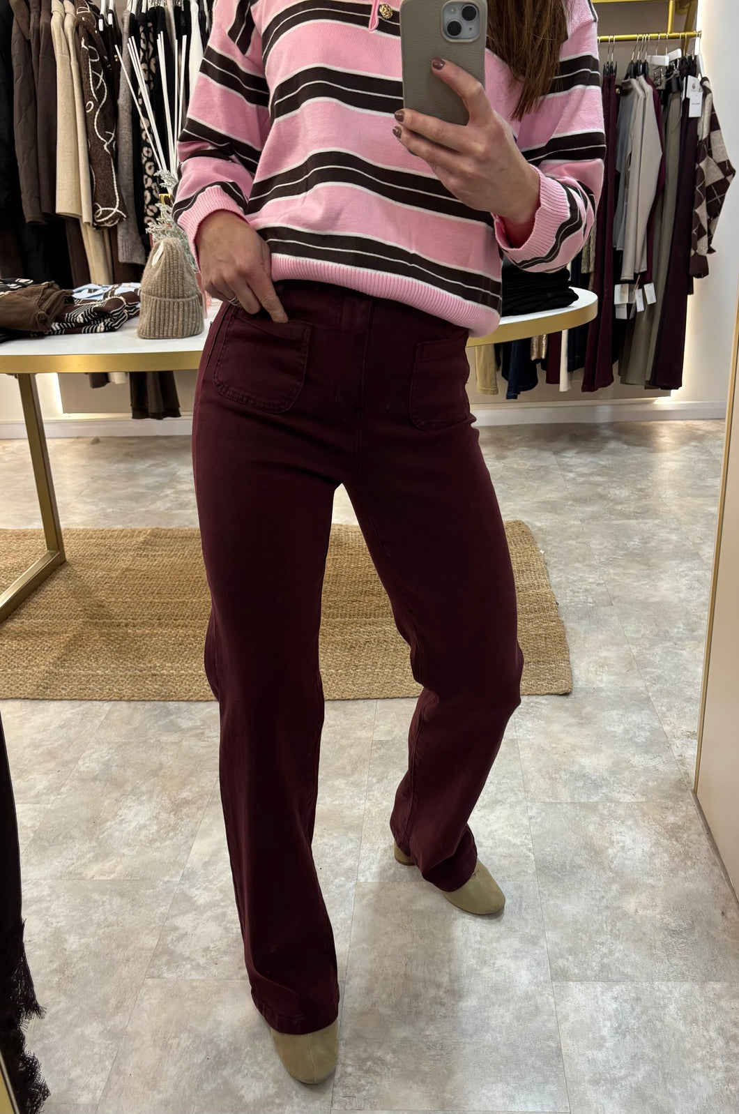 BURGUNDY DENIM FRONT POCKET JEANS