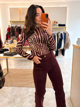 Load image into Gallery viewer, ZEBRA PRINT SEMI SHEER LAYERING TOP - burgundy
