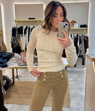 Load image into Gallery viewer, CABLE KNIT JUMPER
