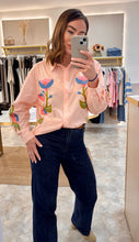 Load image into Gallery viewer, TULIP EMBROIDERED BLOUSE -pink
