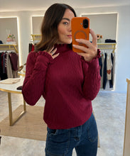Load image into Gallery viewer, CHEVRON FRILL DETAIL KNIT - berry
