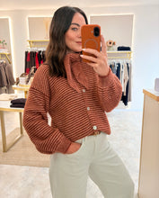 Load image into Gallery viewer, NECK TIE STRIPE KNIT CARDIGAN - rust
