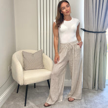 Load image into Gallery viewer, BEIGE STRIPE POCKET TROUSERS

