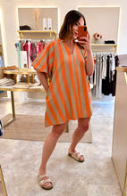 Load image into Gallery viewer, STRIPED DENIM PUFF SLEEVE DRESS - camel/orange
