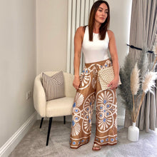 Load image into Gallery viewer, GOLDEN BEIGE SILK MIX TROUSERS
