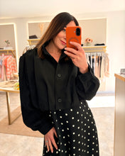 Load image into Gallery viewer, CROPPED BOMBER JACKET - black
