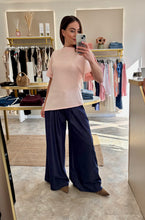 Load image into Gallery viewer, SCULPTED SPLIT SLEEVE ASYMMETRIC SCUBA TOP
