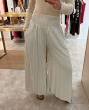 Load image into Gallery viewer, BEIGE PINSTRIPE ELASTICATED WAIST CROPPED TROUSER
