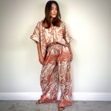 Load image into Gallery viewer, PEACH PLISSE CO-ORD
